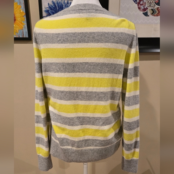 Banana Republic Yellow Gray White Wool Blend Stripe Crewneck Lightweight Sweater - Picture 3 of 7